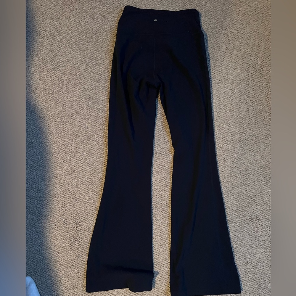 Lululemon wide leg leggings size 8